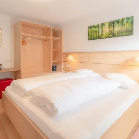 Haus Edmund Apartment *